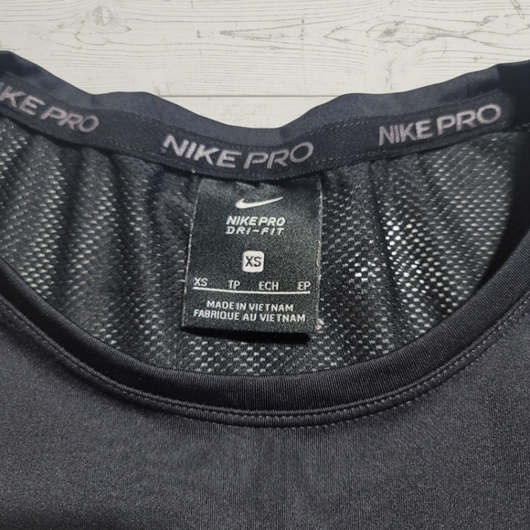 Nike Pro Crop Mesh Back Tank - Picture 4 of 8